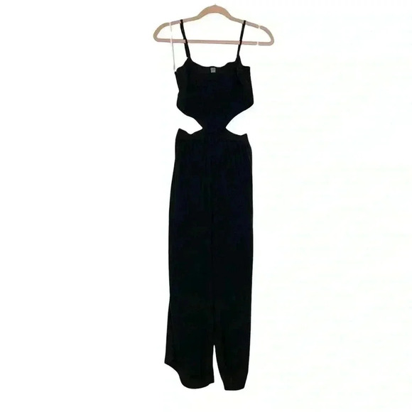 AERIE BLACK SIDE AND BACK CUTOUT B-NECK JUMPSUIT SIZE XS - Picture 2 of 5